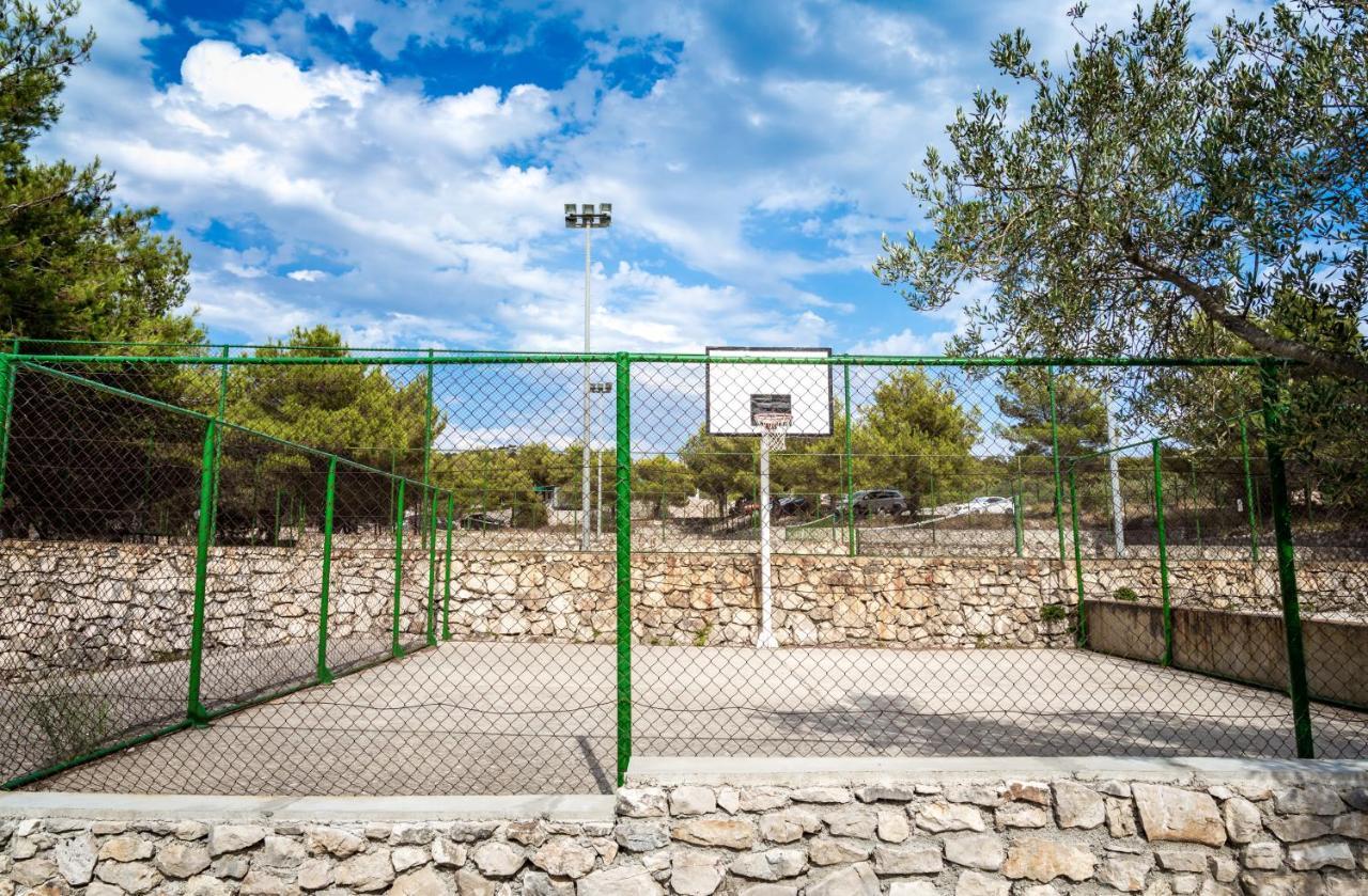 Apartments Jezera Lovisca Экстерьер фото