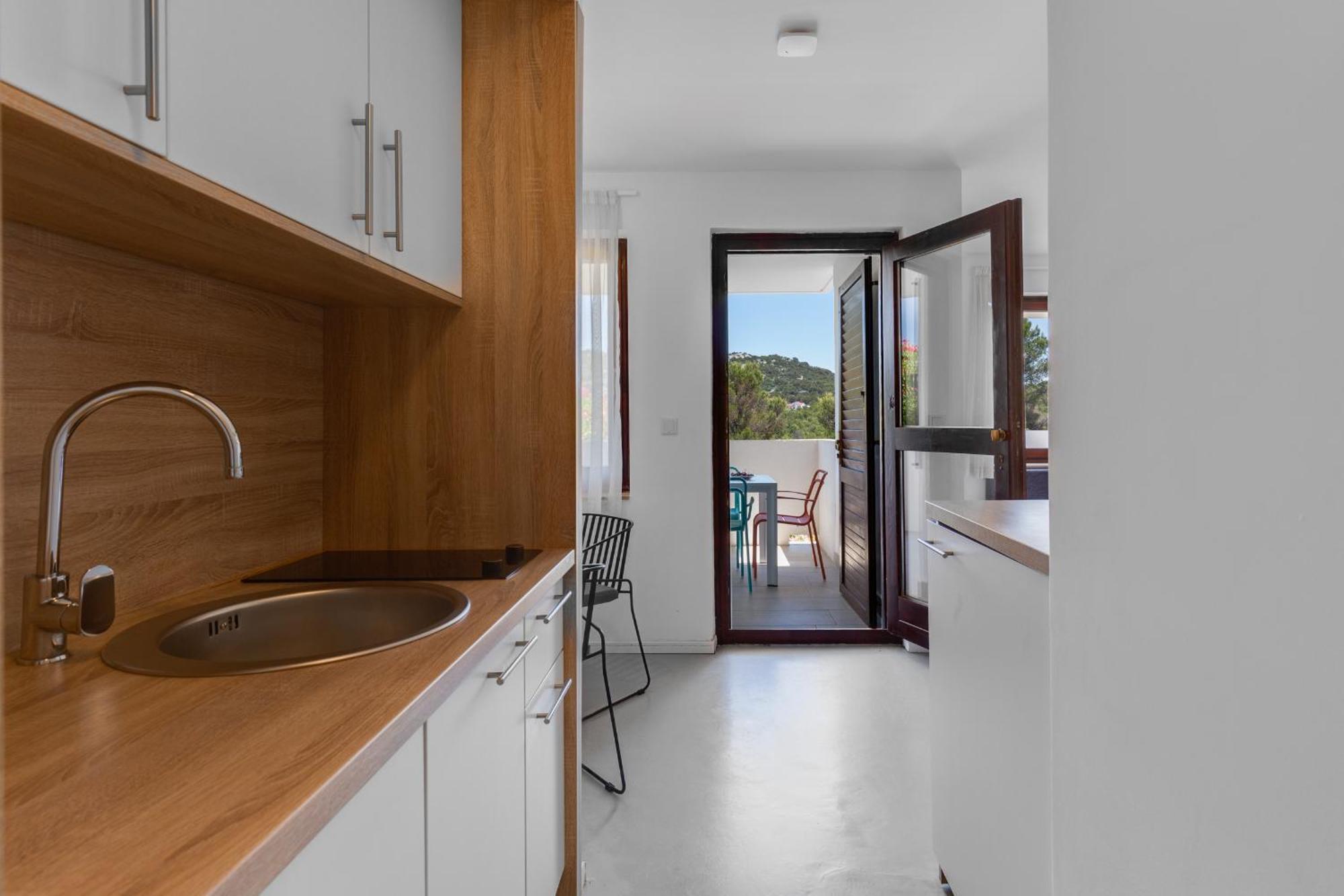Apartments Jezera Lovisca Экстерьер фото